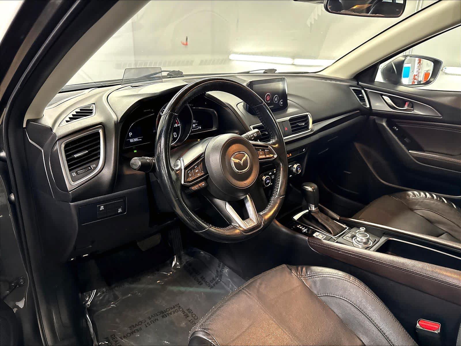 Used 2017 MAZDA MAZDA3 Grand Touring FWD image 15