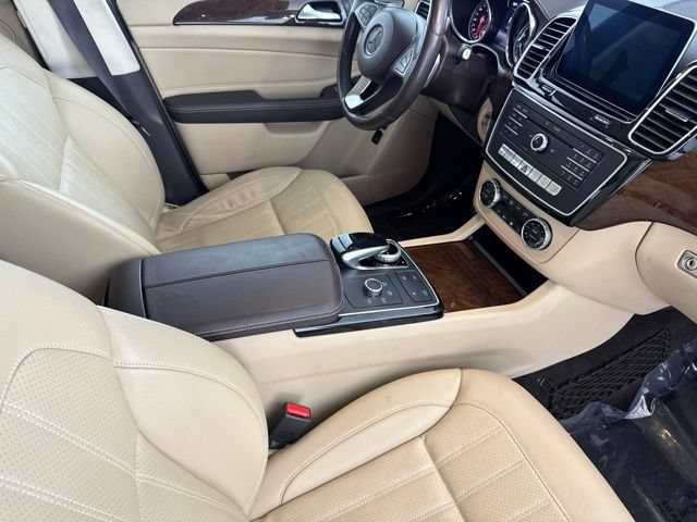 Used 2018 Mercedes-Benz GLS 450 4MATIC image 25