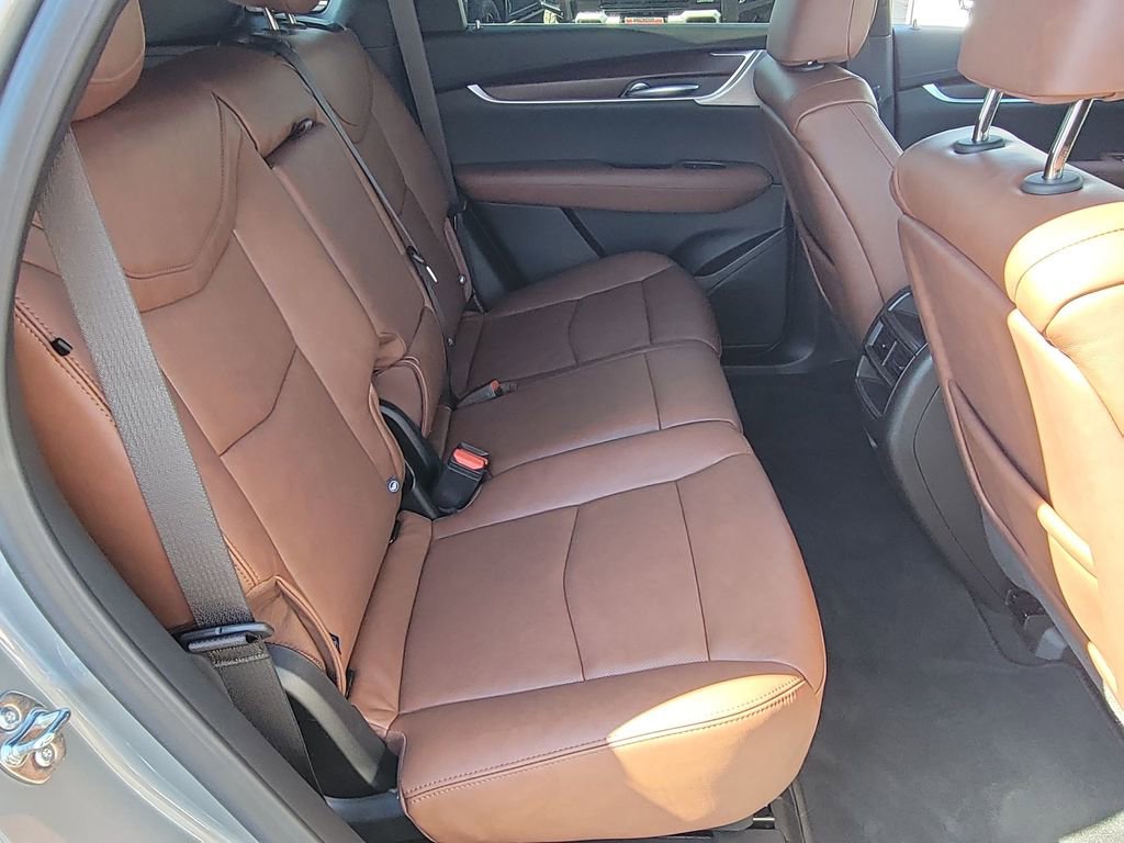 Used 2025 Cadillac XT5 Sportv image 27