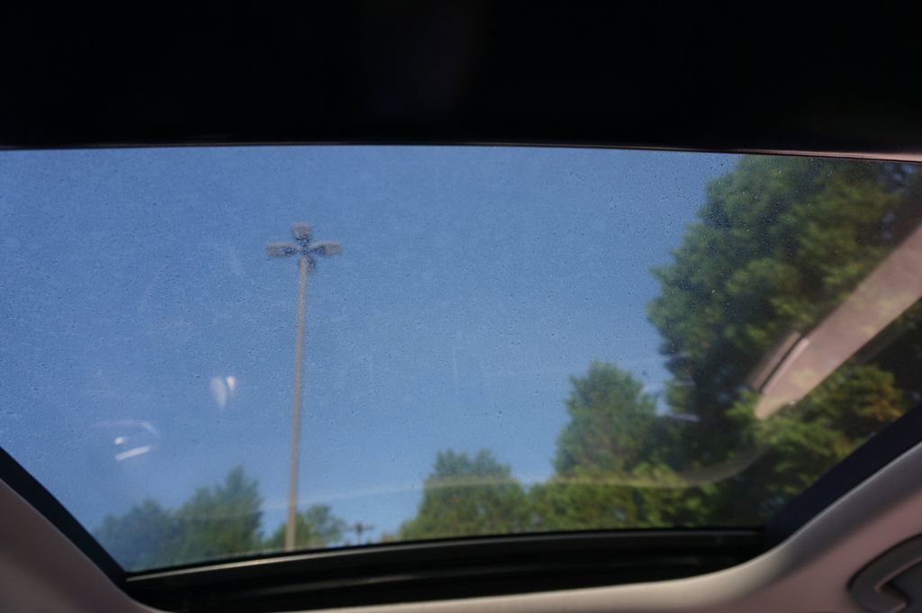 Used 2023 INFINITI QX50 Luxe w/ Cargo Package image 13