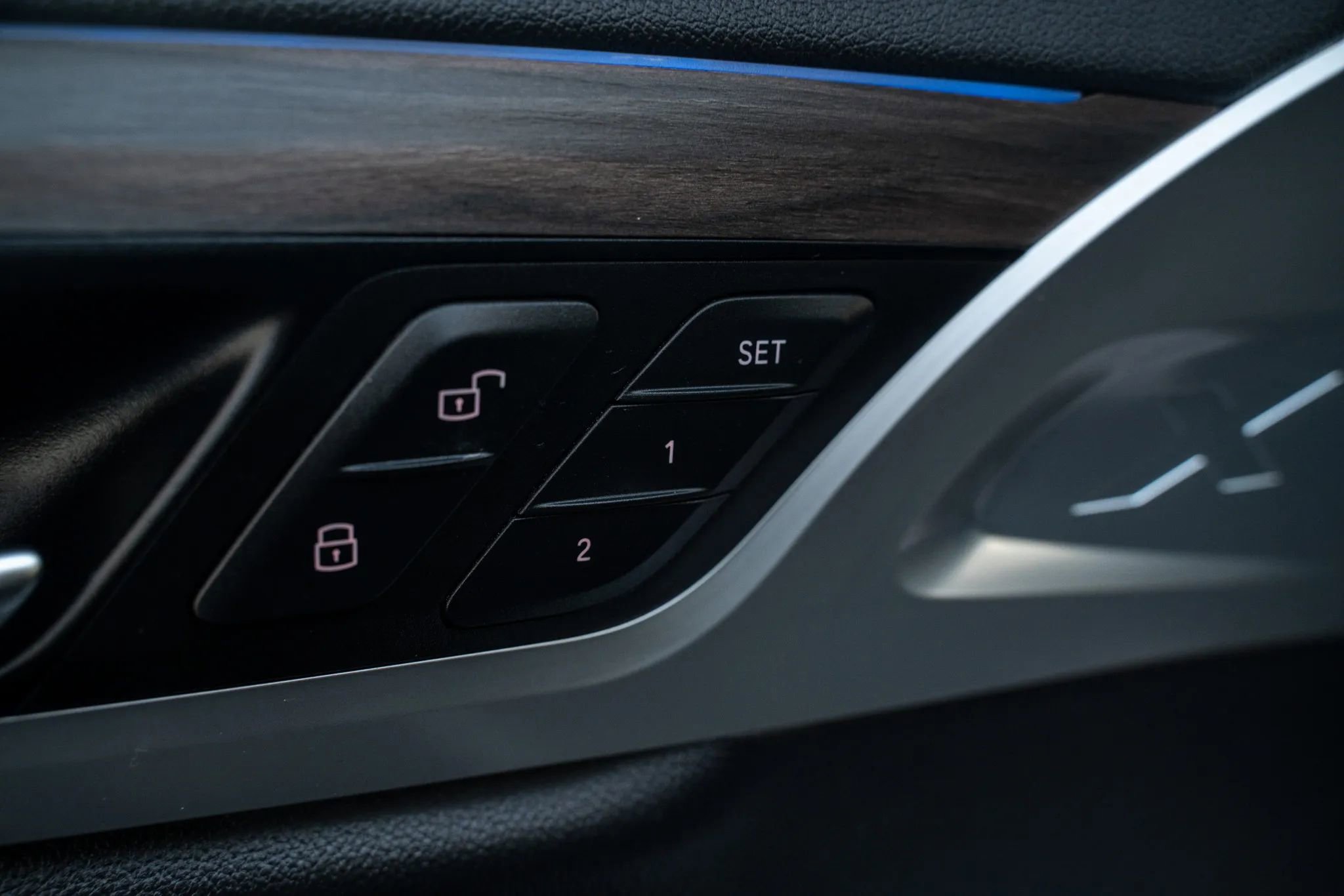 Used 2018 BMW X3 M40i image 18