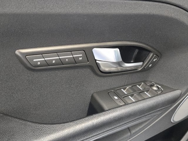 Used 2013 Land Rover Range Rover Evoque Pure Plus AWD/4WD image 20