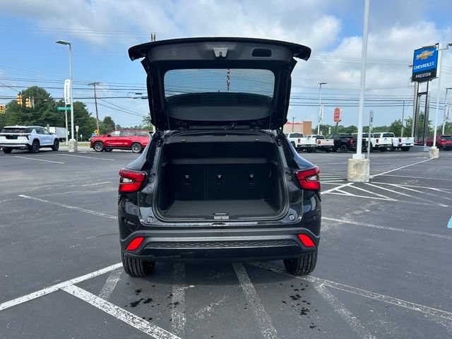 New 2026 Chevrolet Trax RS w/ Driver Confidence Package FWD image 7