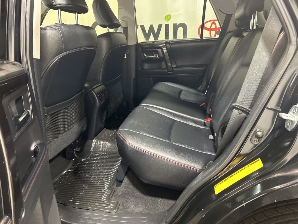 Used 2020 Toyota 4Runner Venture w/ Moonroof Package image 18