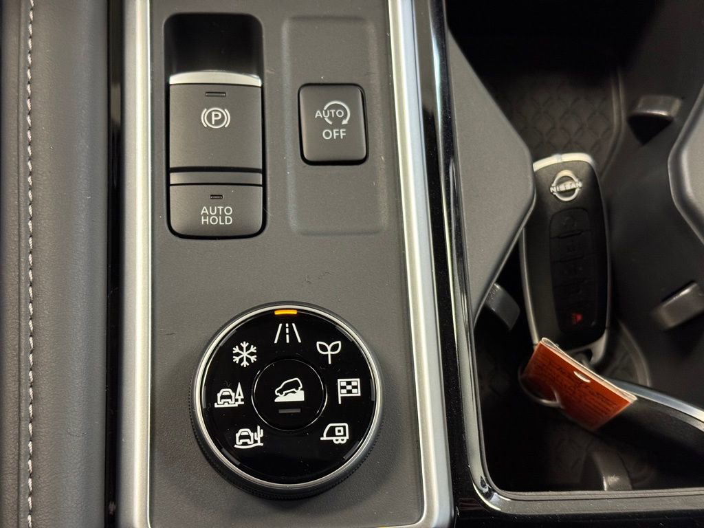 New 2026 Nissan Pathfinder SV image 34