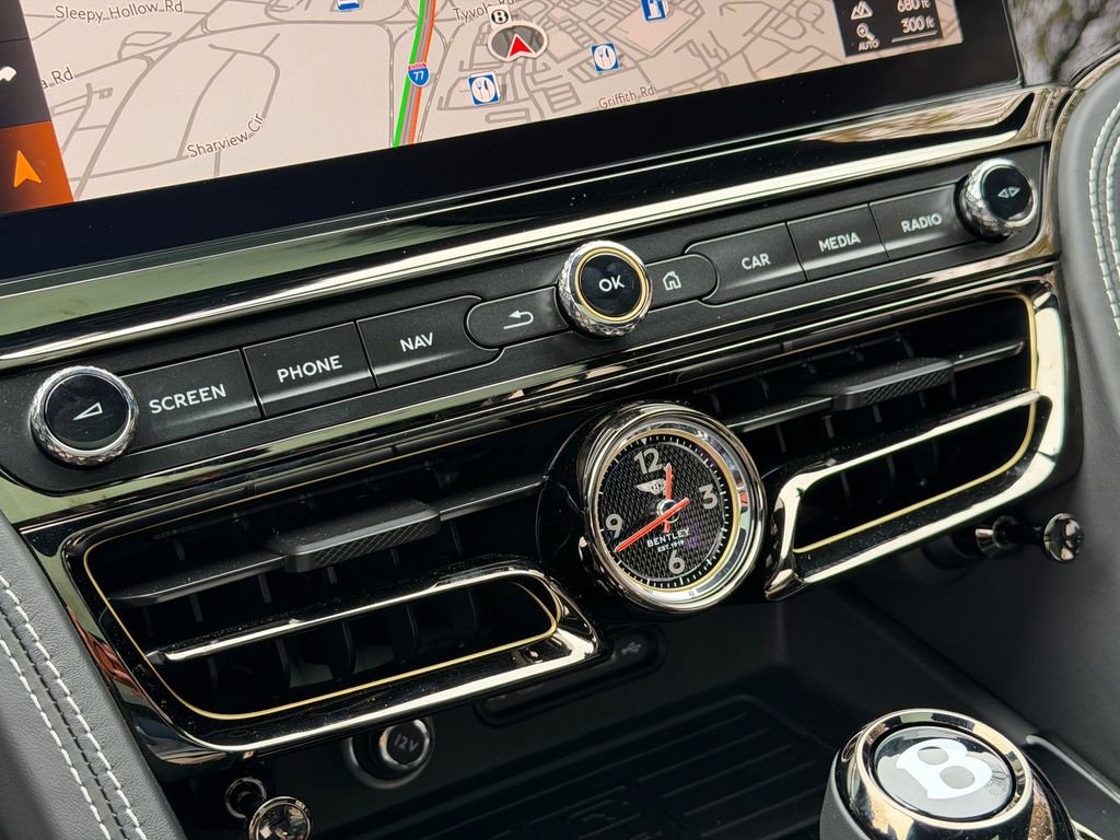 New 2026 Bentley Flying Spur Plug-In Hybrid image 26