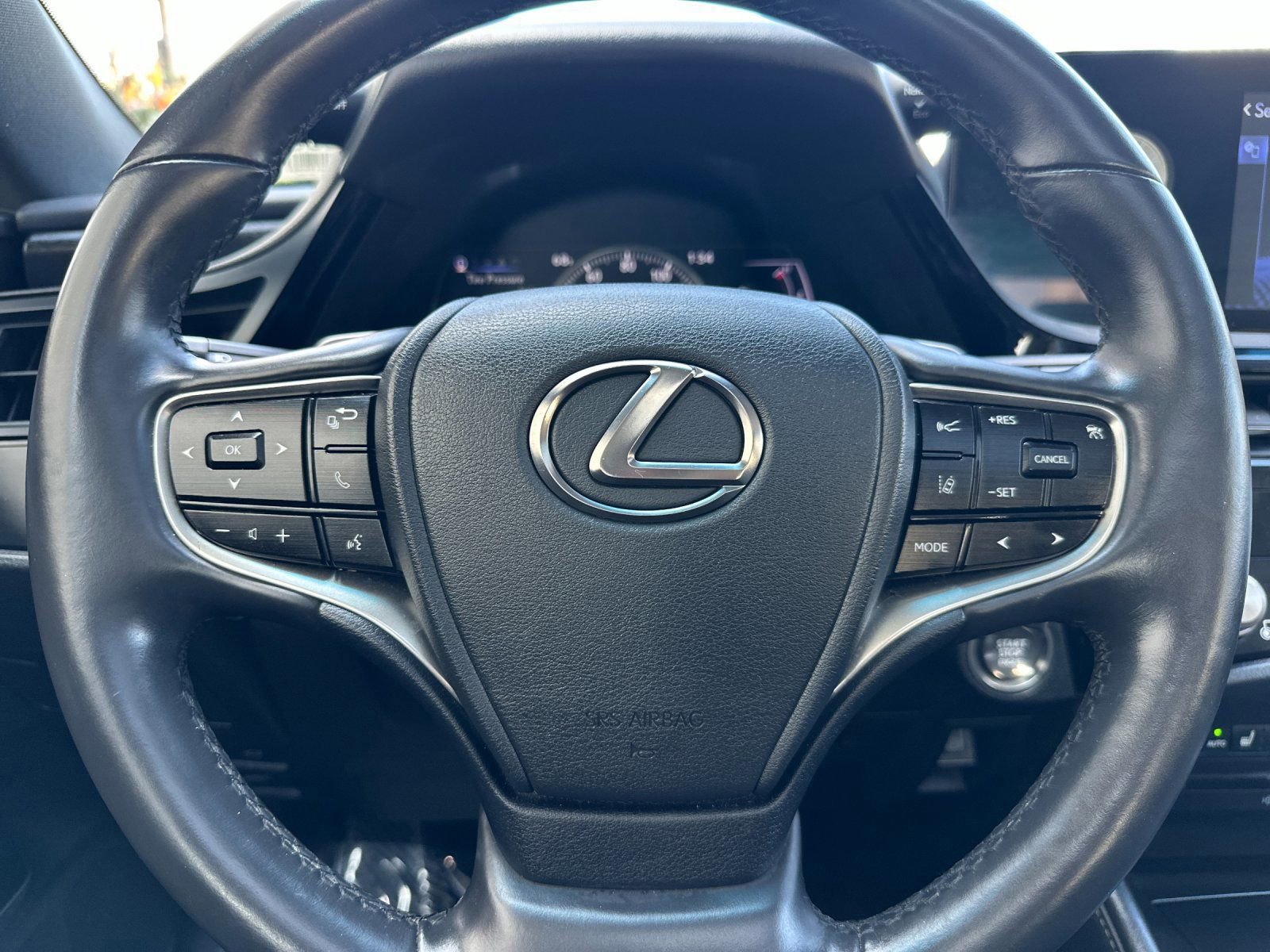 Used 2022 Lexus ES 350 w/ Premium Package image 25