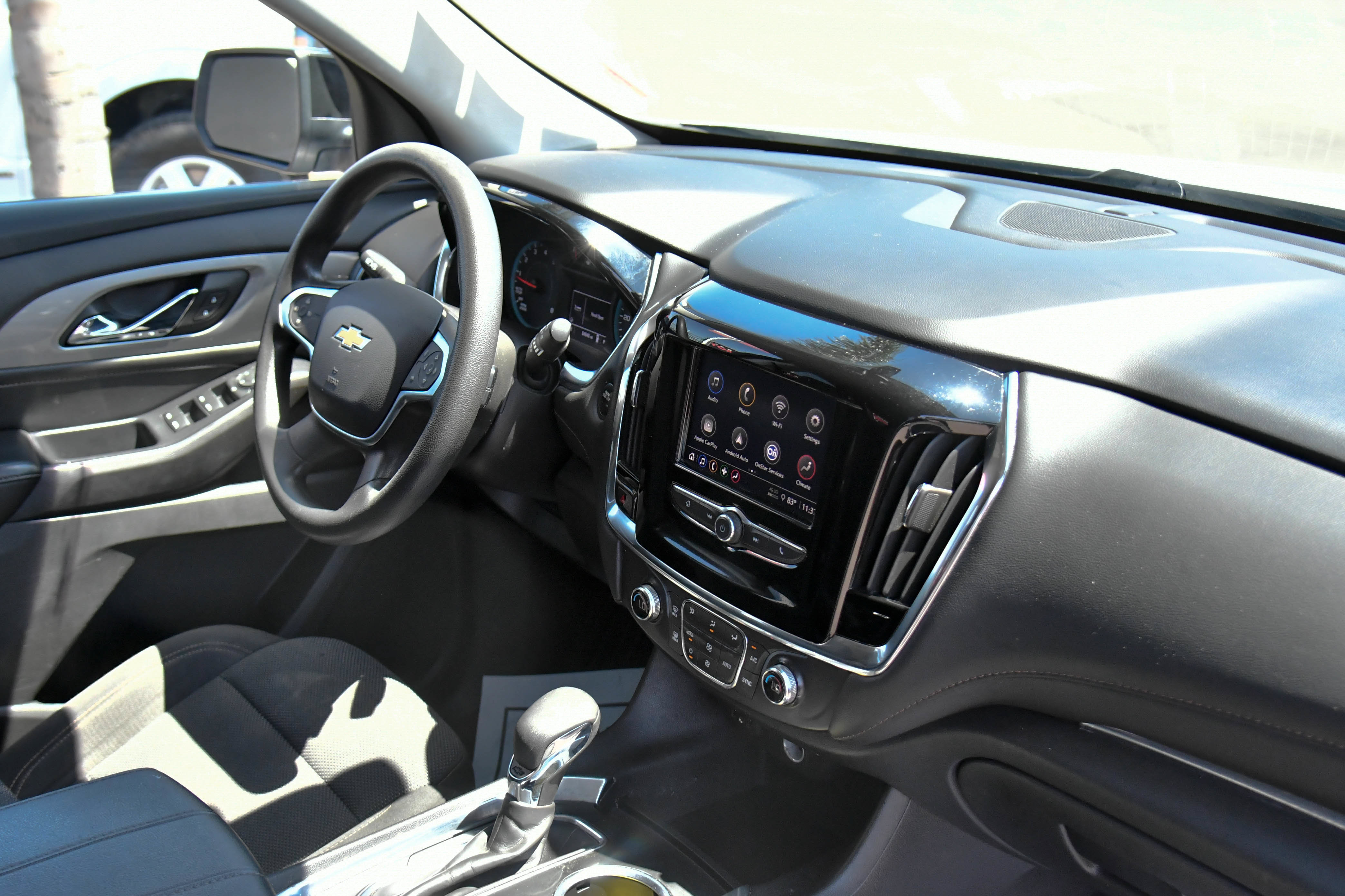 Used 2021 Chevrolet Traverse LS FWD image 42