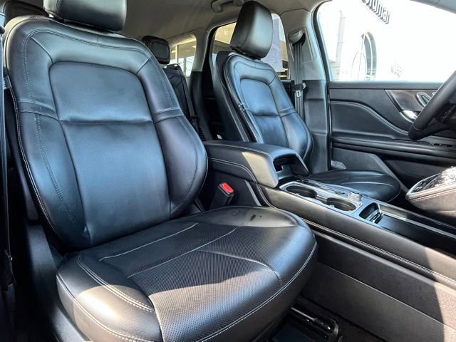 Used 2022 Lincoln Corsair AWD w/ Equipment Group 101A image 30