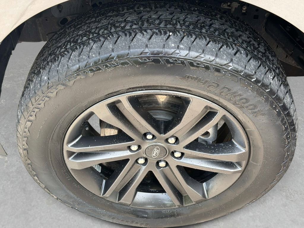 Used 2022 Ford F150 XLT w/ Equipment Group 302A High AWD/4WD image 12