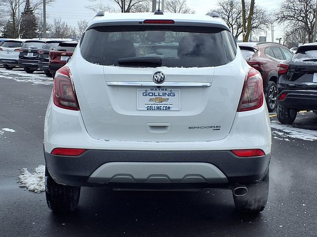 Used 2022 Buick Encore Preferred w/ Safety Package image 19