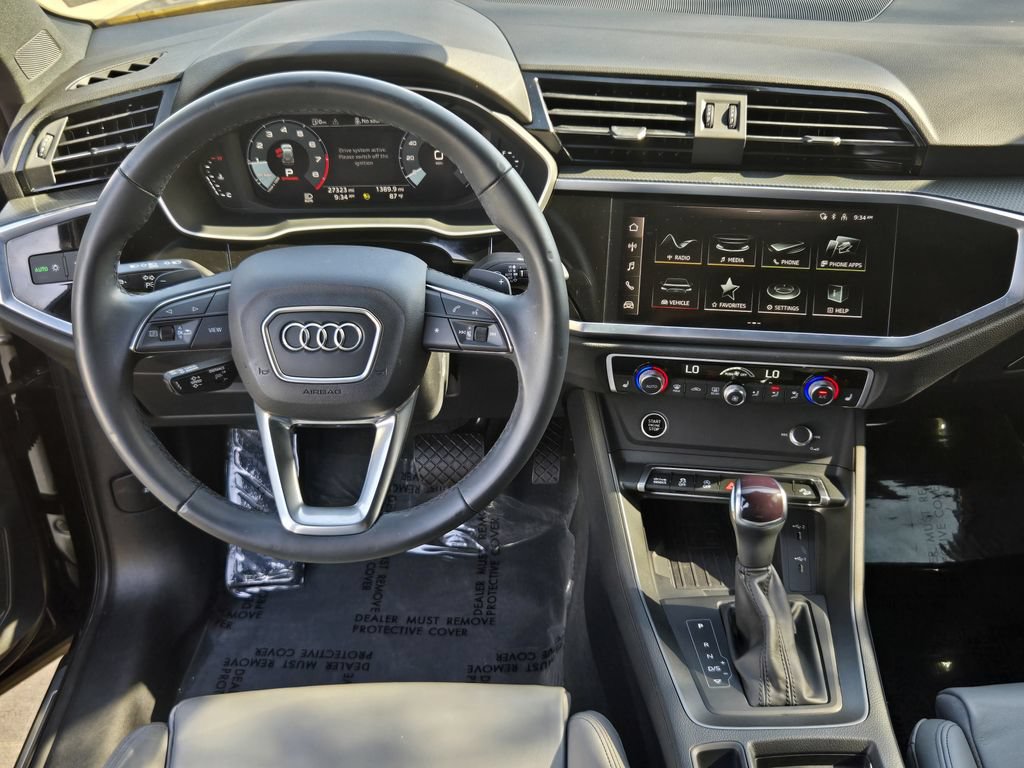 Used 2024 Audi Q3 2.0T Premium AWD/4WD image 11