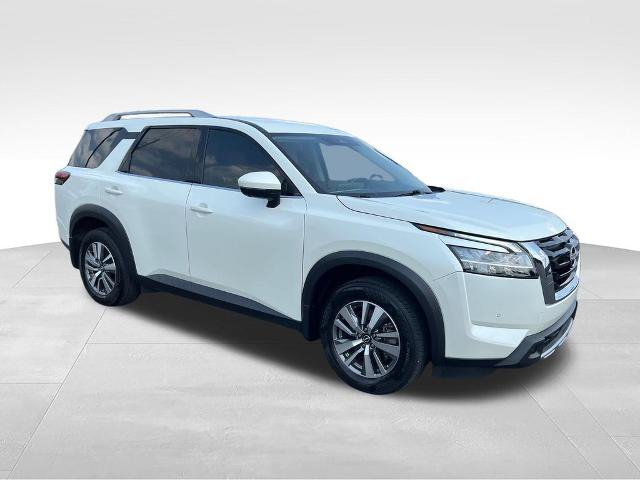 Certified 2023 Nissan Pathfinder SL AWD/4WD image 7