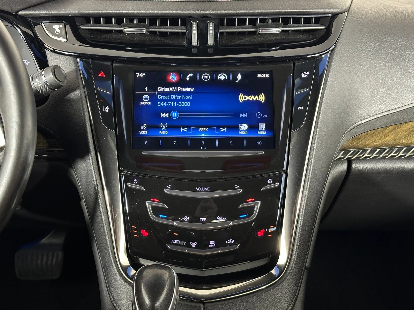 Used 2014 Cadillac ELR w/ Luxury Package FWD image 16