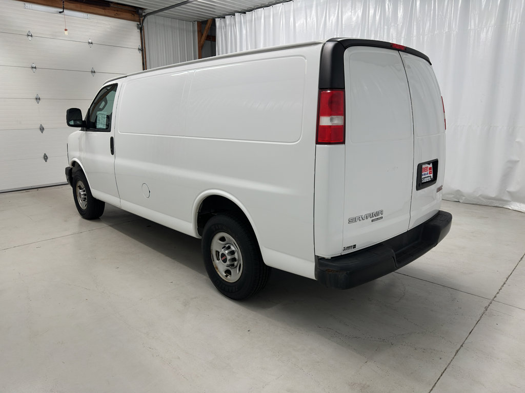 Used 2016 GMC Savana 3500 image 8