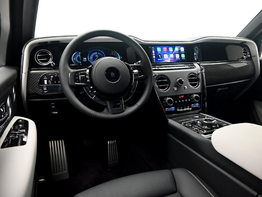 New 2027 Rolls-Royce Cullinan Black Badge AWD/4WD image 4