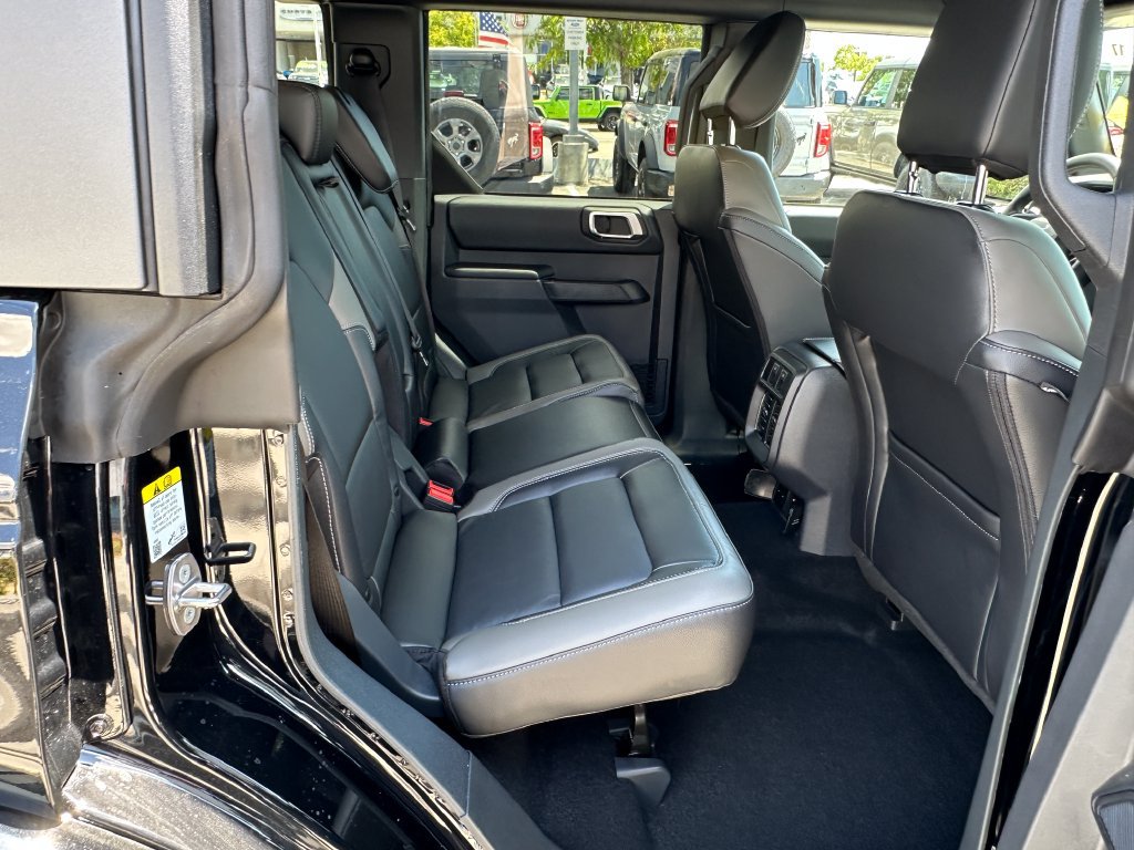 New 2026 Ford Bronco Outer Banks AWD/4WD image 19