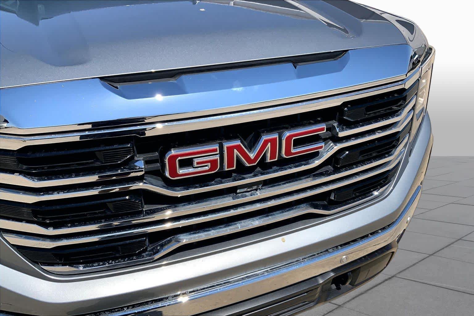 Used 2024 GMC Sierra 1500 SLT AWD/4WD image 30