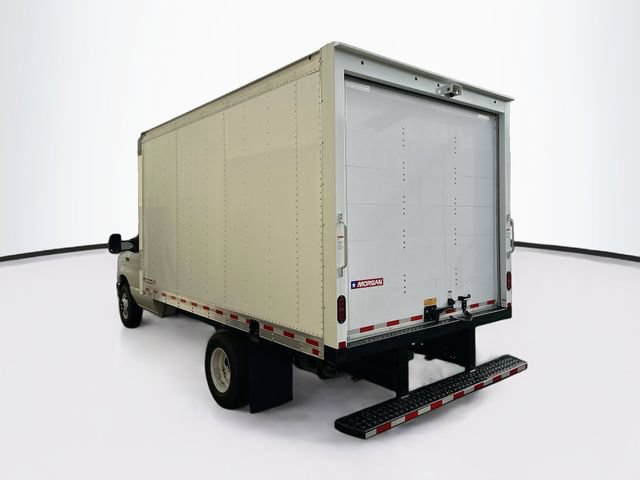 New 2027 Ford E-350 and Econoline 350 Super Duty w/ Driver's Safety Package RWD image 5