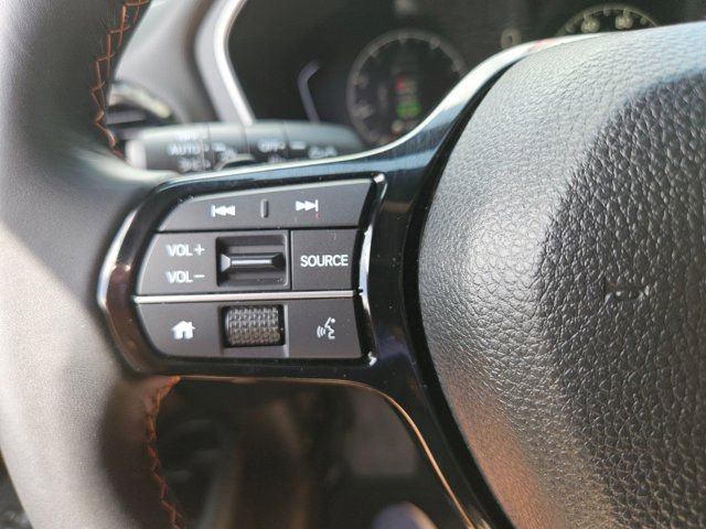 Used 2025 Honda Pilot Sport image 25