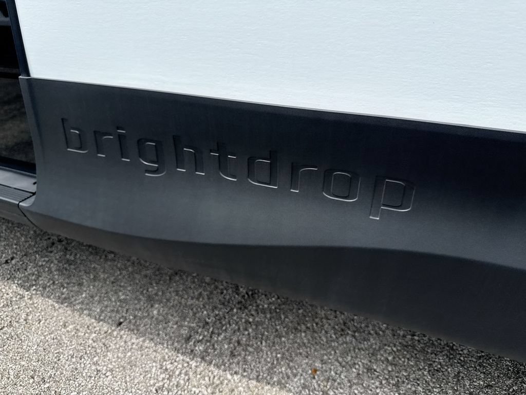 Used 2024 Chevrolet Brightdrop 600 w/ Battery Pack, Max Range AWD/4WD image 13