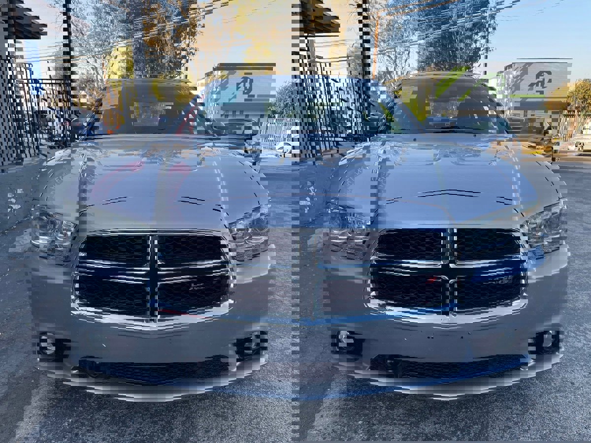 Used 2014 Dodge Charger R/T image 2