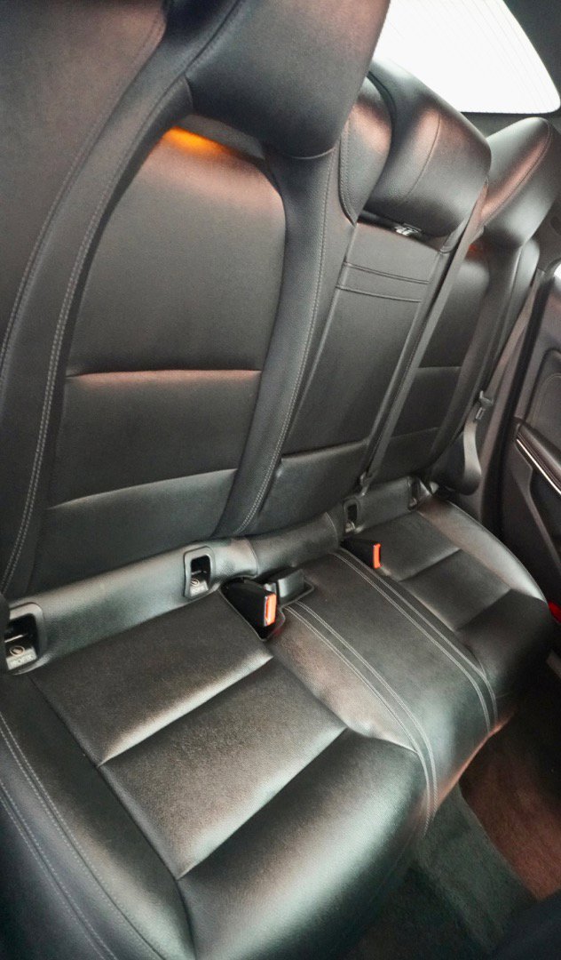 Used 2017 Mercedes-Benz CLA 250 4MATIC image 8