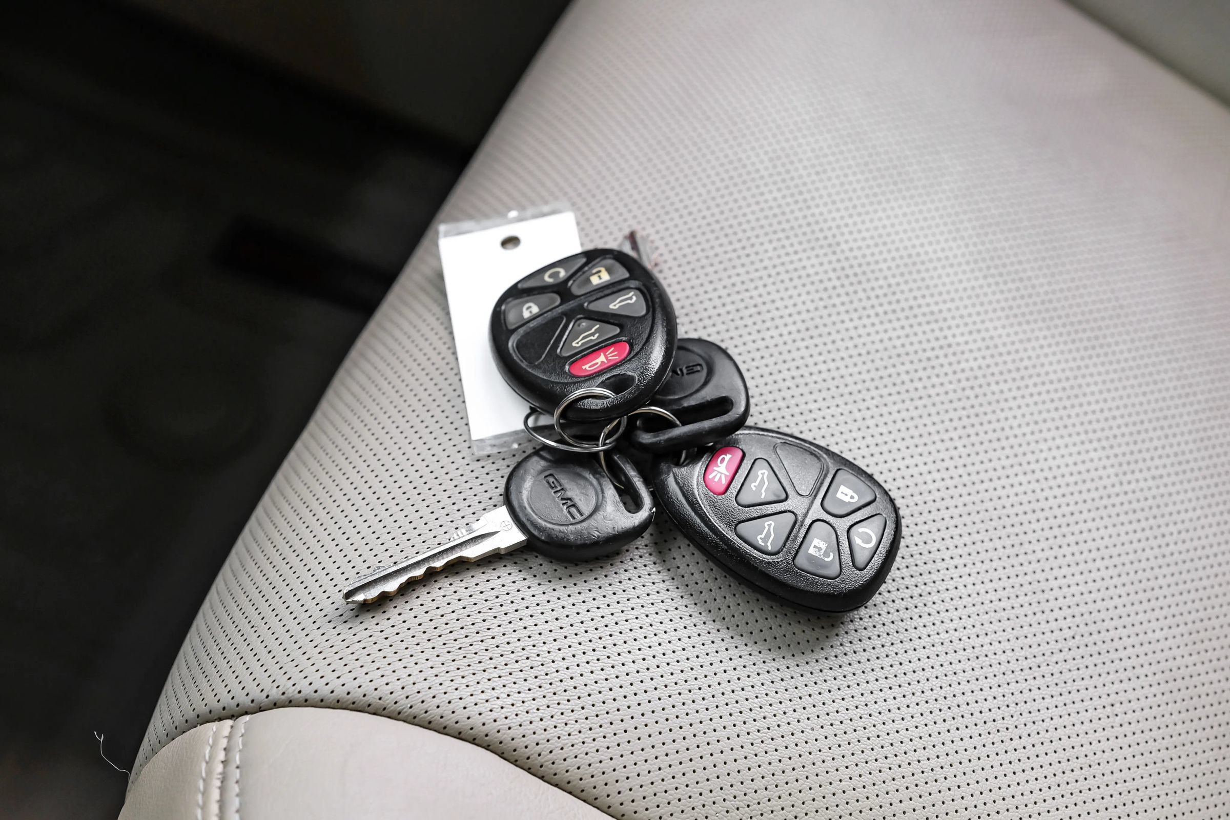 Used 2014 GMC Yukon Denali RWD image 71