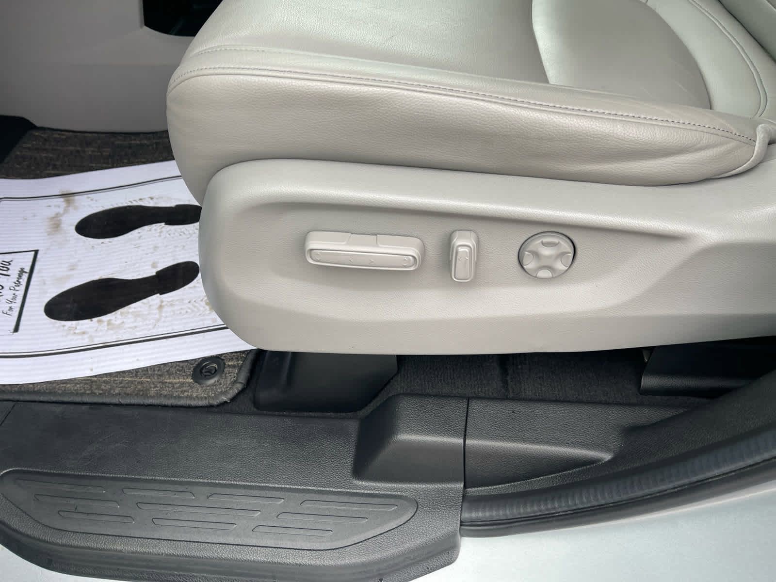 Used 2024 Honda Odyssey EX-L image 30