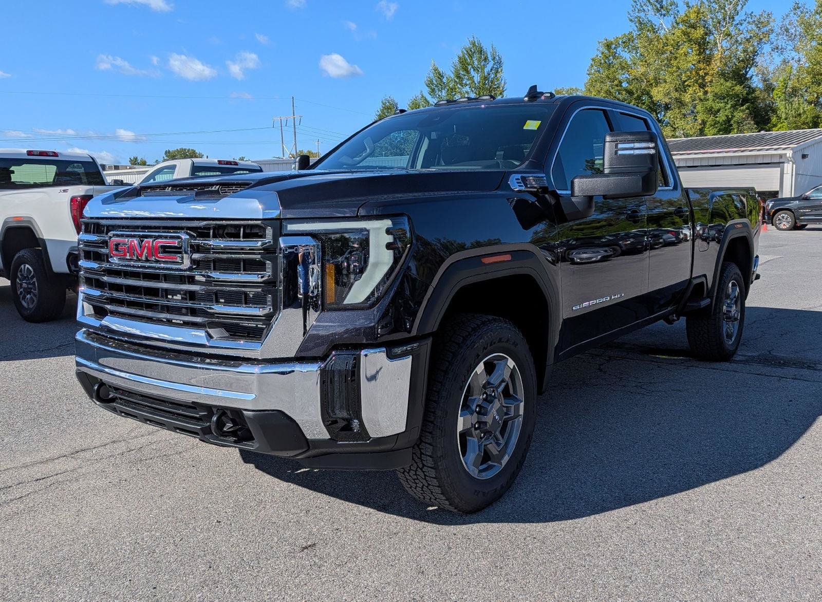 New 2026 GMC Sierra 2500 SLE w/ SLE Value Package; AWD/4WD image 3
