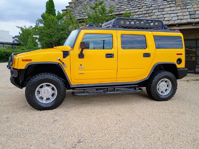 Used 2005 HUMMER H2 w/ Preferred Equipment Group AWD/4WD image 8