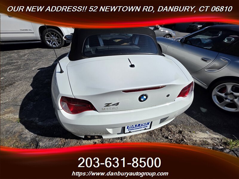 Used 2008 BMW Z4 3.0si RWD image 3