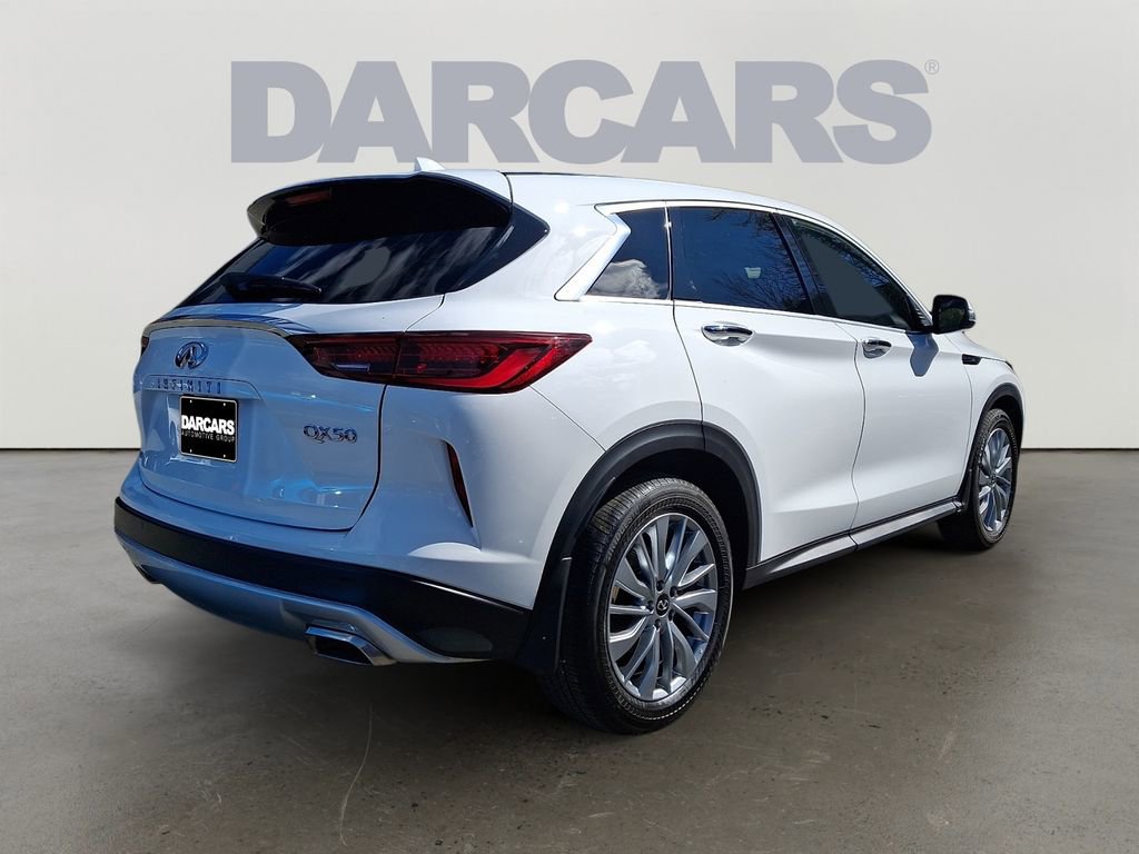Used 2025 INFINITI QX50 Pure image 7