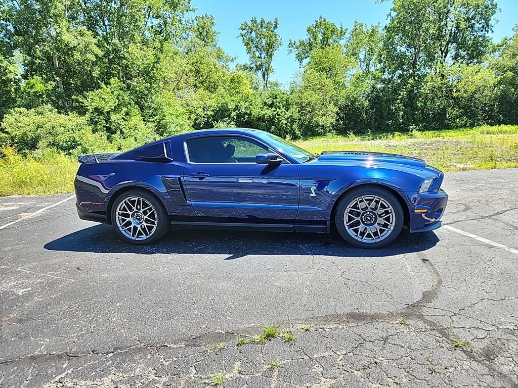 Used 2011 Ford Mustang Shelby GT500 w/ SVT Performance Pkg RWD image 5