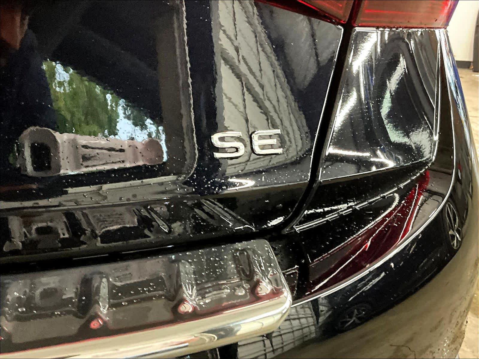 New 2026 Volkswagen Jetta SE FWD image 10