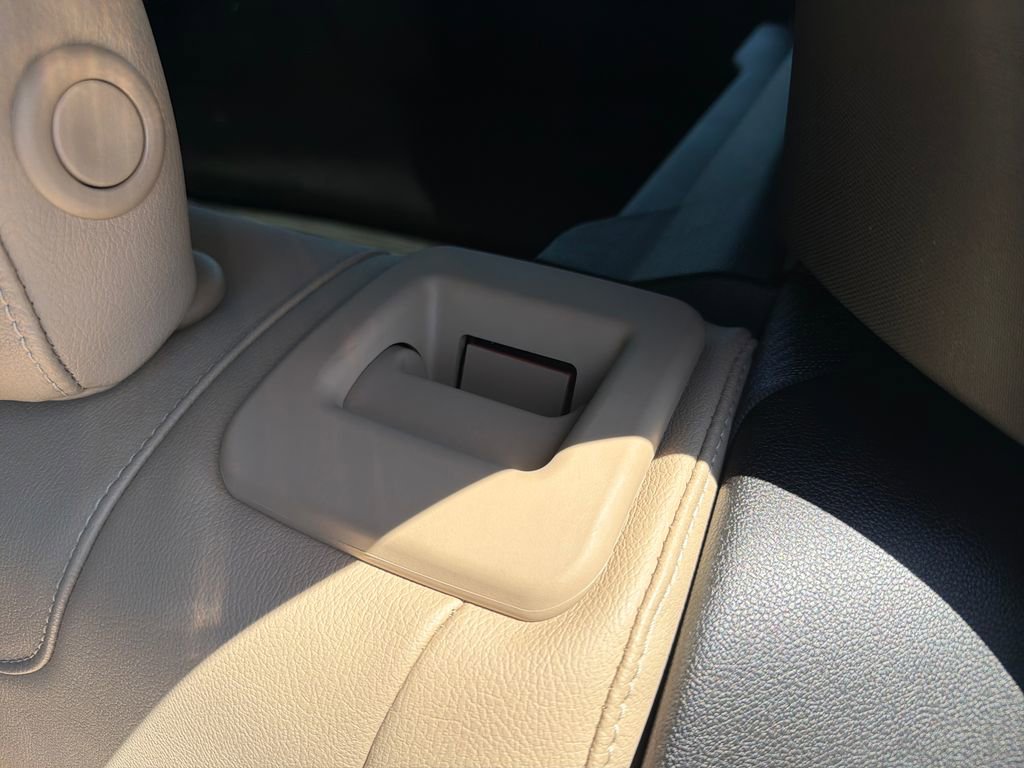 Used 2024 Cadillac XT4 Luxury image 21