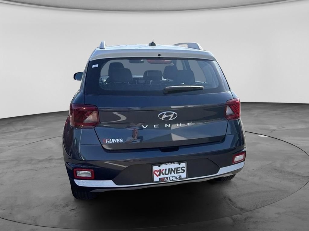 New 2025 Hyundai Venue Limited FWD image 7