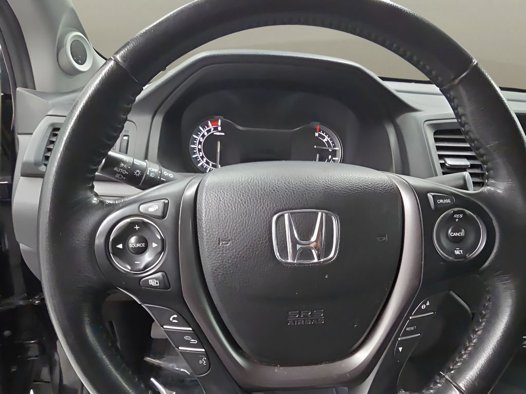 Used 2017 Honda Ridgeline RTL-T image 21