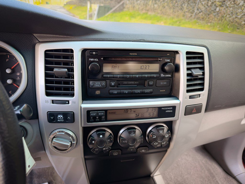 Used 2005 Toyota 4Runner SR5 image 15