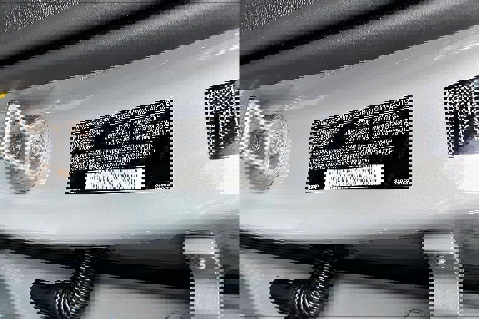 New 2026 Volvo XC40 B5 Ultra w/ Protection Package Premier image 12