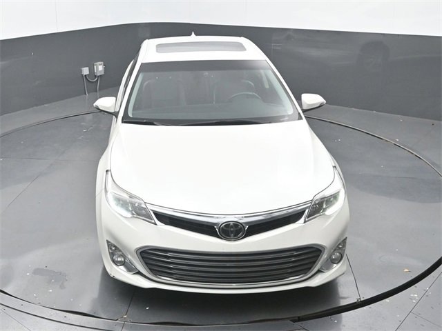Used 2014 Toyota Avalon Limited image 14