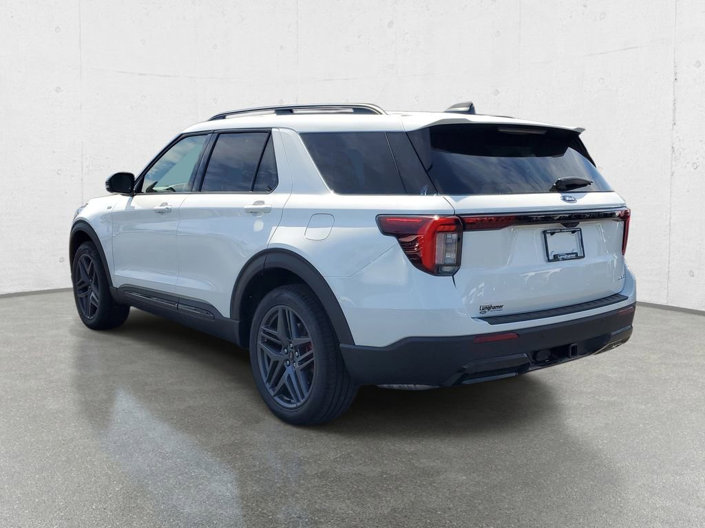 New 2026 Ford Explorer ST-Line w/ ST-Line Street Pack AWD/4WD image 5