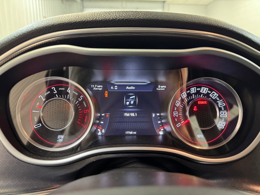 Used 2015 Dodge Challenger R/T Scat Pack w/ Leather Interior Group image 26