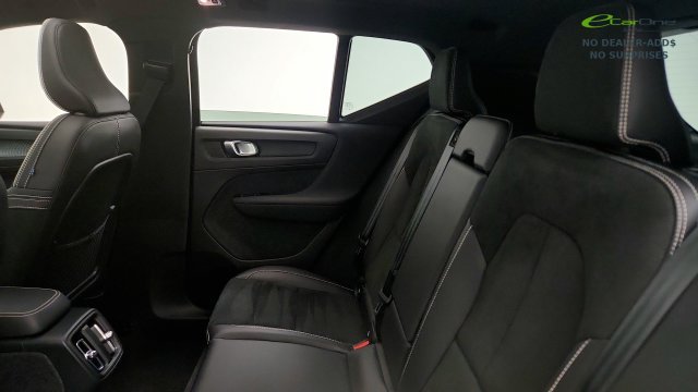 Used 2022 Volvo XC40 T4 R-Design w/ Protection Package Premier FWD image 41