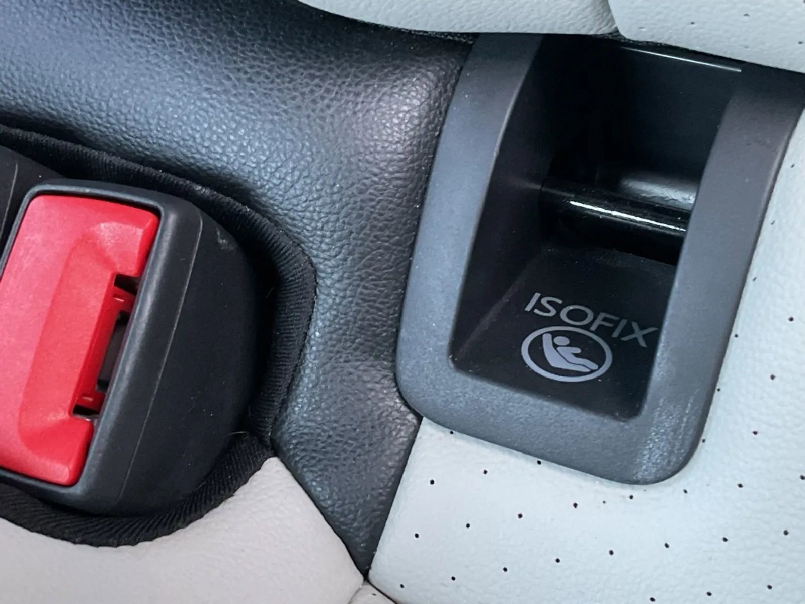 Used 2020 Volkswagen Jetta S image 31