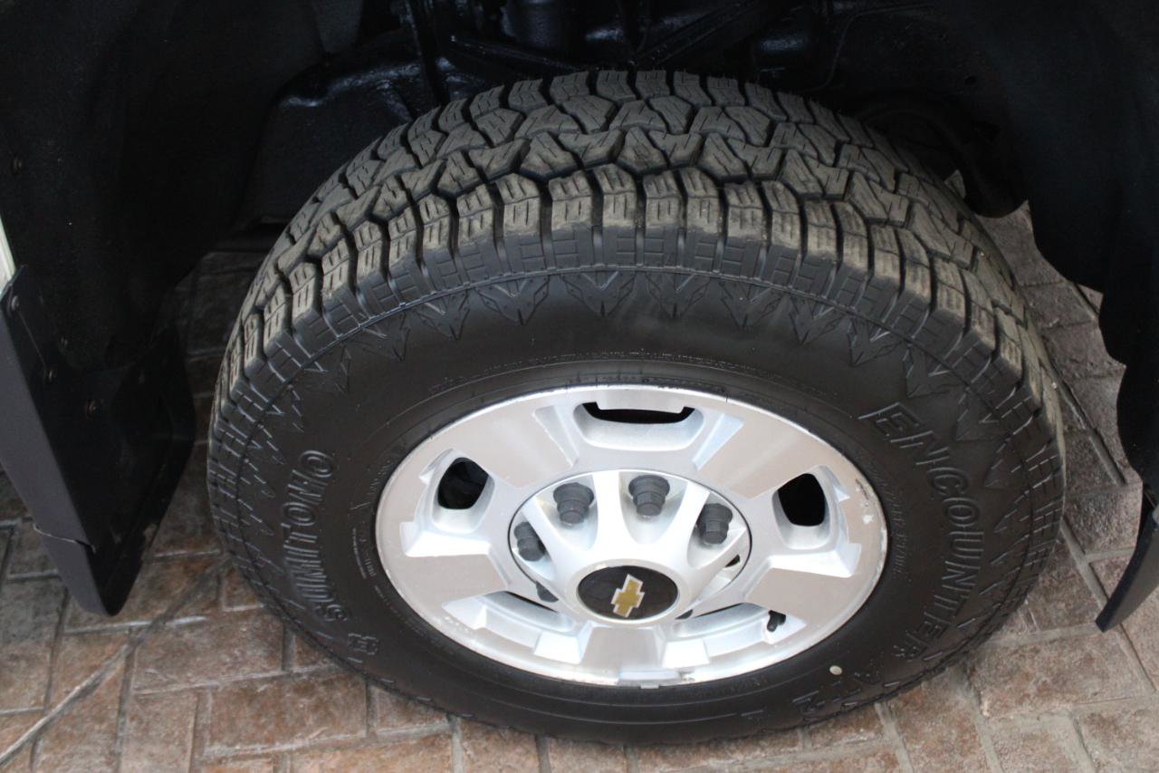 Used 2015 Chevrolet Silverado 2500 LT w/ LT Convenience Package image 8