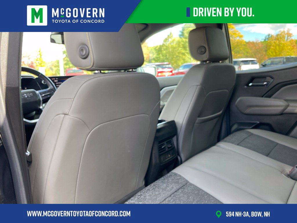 Used 2023 Chevrolet Colorado ZR2 AWD/4WD image 18