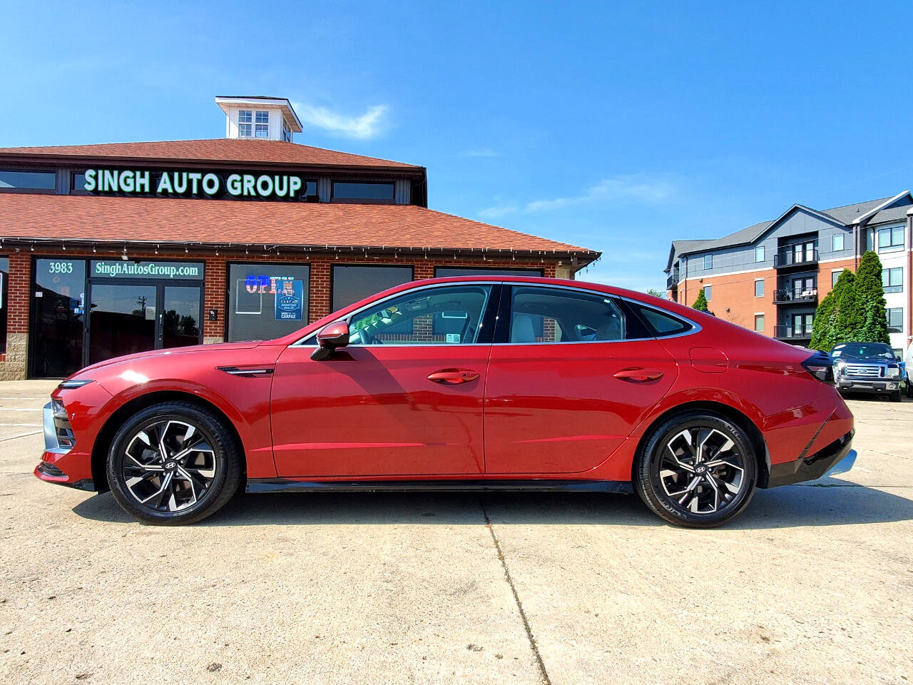 Used 2024 Hyundai Sonata SEL image 4
