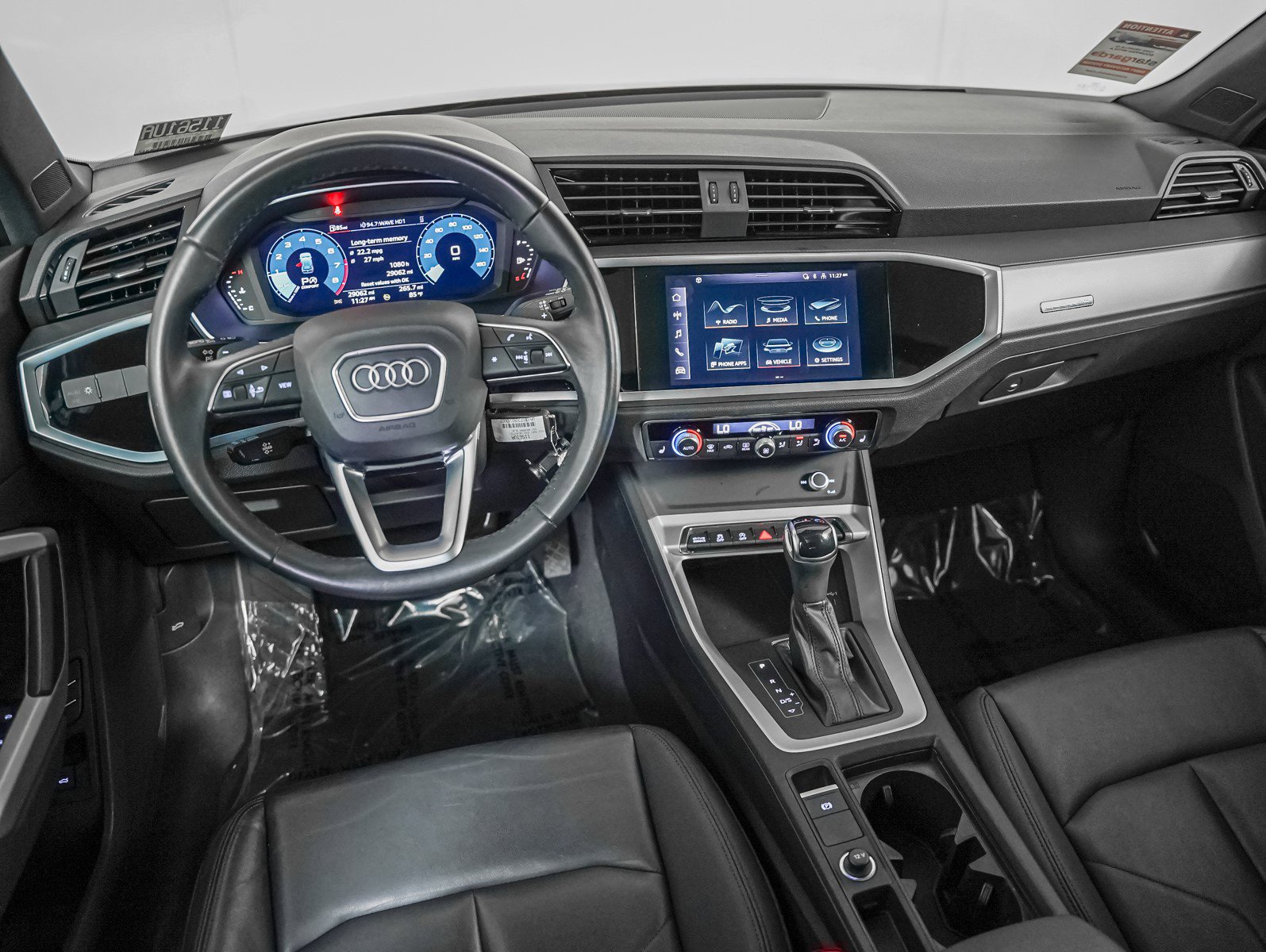 Used 2022 Audi Q3 2.0T Premium w/ Convenience Package image 17