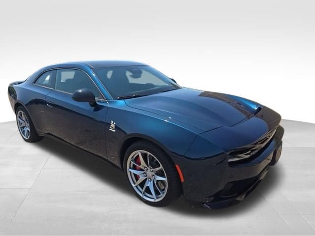 Used 2024 Dodge Charger Daytona Scat Pack w/ Plus Group AWD/4WD image 2